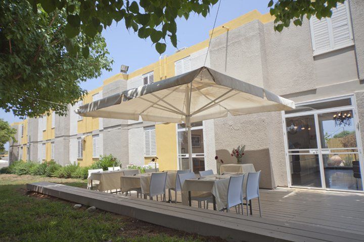 Q Village - Poleg Beach Netanya Exterior photo